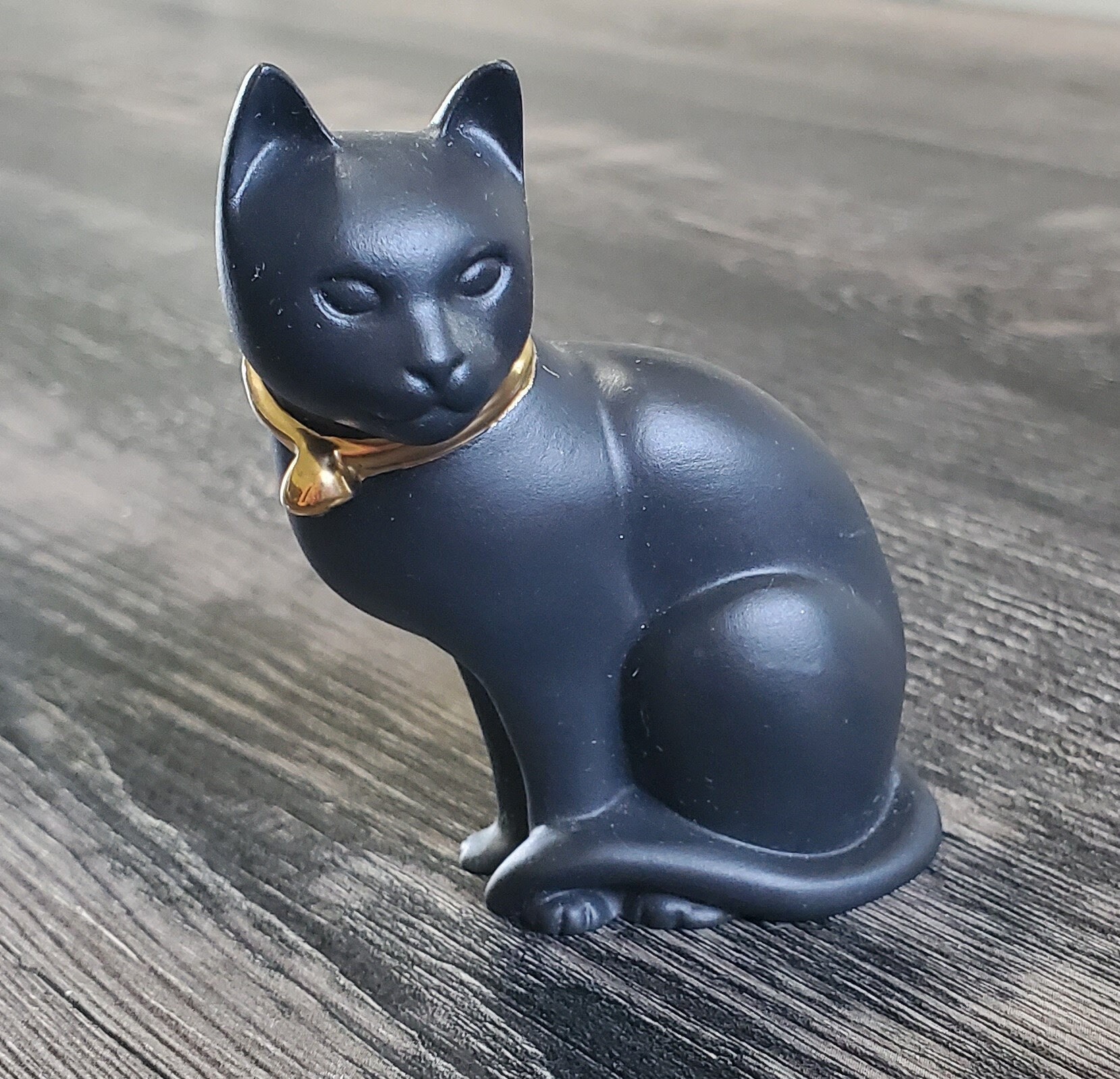 The Franklin Mint BLACK BASALT Curio Cabinet Cats - Etsy