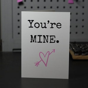 Eres mío. — Feliz día de San Valentín — Tarjeta de felicitación para estilos de vida alternativos