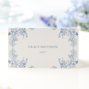 Cartes de noms de lieu pour mariage modifiables DAYDREAM avec chinoiseries florales bleues 3,5 x 2 | Carte de places assises pour buffet | Téléchargement instantané