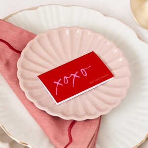 Segnaposto per brunch per festa di San Valentino modificabili XOXO Name Red Pink 3,5 x 2 / Segnaposto per buffet / Download immediato Templett
