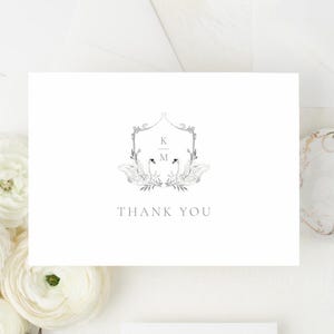cygne blanc modifiable écusson moderne cygnes mariage baroque monogramme écusson plié carte de remerciement sous tente 7 x 5 | Téléchargement instantané