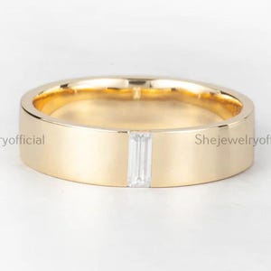 Gold Wedding Band with Baguette Diamonds, Solid Gold Engagement Ring, Diamond Wedding Band for Husband, Elegant Gold Ring