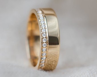 5mm Unique Eternity Wedding Band - Unisex 18K Yellow Gold, Elegant Wide Wedding Ring for Couples, Anniversary Gift