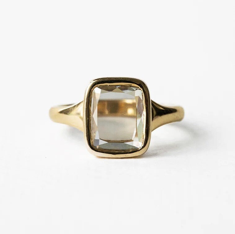 Portrait cut store diamond ring