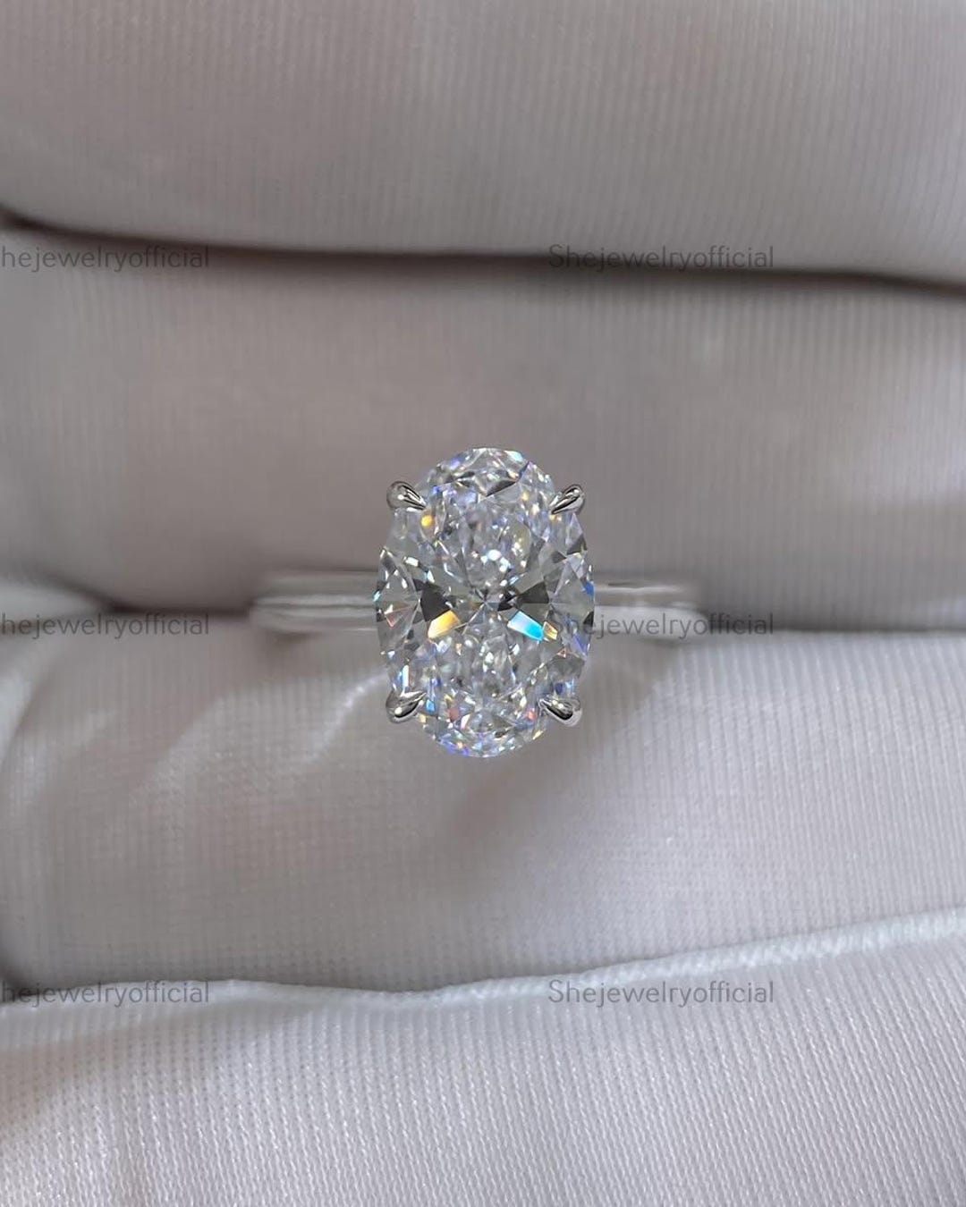 Oval Moissanite Engagement Ring 3.40 Carat 14K Solid Gold Cathedral ...