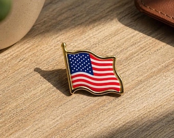 USA Flag Enamel Pin – 4th of July Pin – American Flag Lapel Pin – Patriotic Independence Day Pin – USA Pride Backpack Hat Jacket Pin