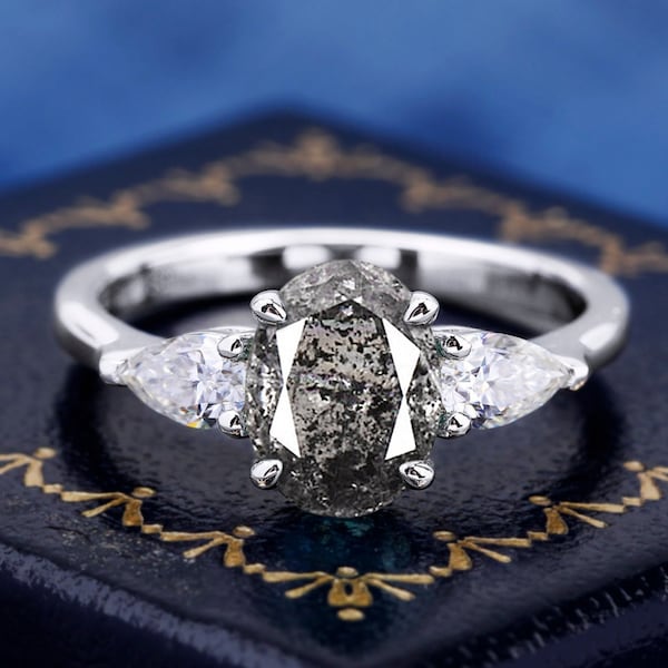 Classic Three-Stone Ring Natural Grey Diamond Crystal Ring 18K White Gold Engagement Ring Salt And Pepper Herkimer Diamond Ring Anniversary