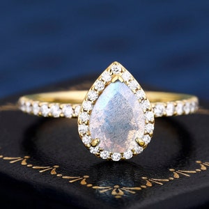 Pear Cut Natural Labradorite Gold Ring For Women Engagement Band Wedding Ring Bridal Handmade Anniversary Ring Gifts For Her Luxury