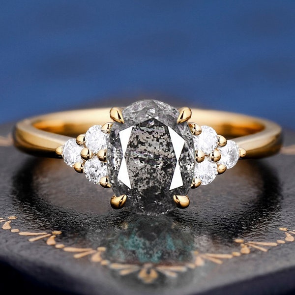 Handmade Classic Cluster Ring Natural Grey Diamond Crystal Ring 18K Yellow Gold Engagement Ring Salt And Pepper Herkimer Diamond Ring