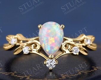 Pear cut Opal 18K Yellow Gold Ring For Women Engagement Wedding Band Handmade Gold Royal Vintage Ring Gifts For Her