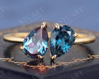 Toi et Moi ring Alexandrite & Natural London Topaz ring 18K yellow Gold Engagement ring gifts for her Anniversary Handmade Pear cut Ring