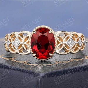 Natural Diamond Ring 18K Yellow Gold Ring Ruby Ring For Women Engagement Ring Handmade Proposal Gifts For Her Red Gemstone Ring