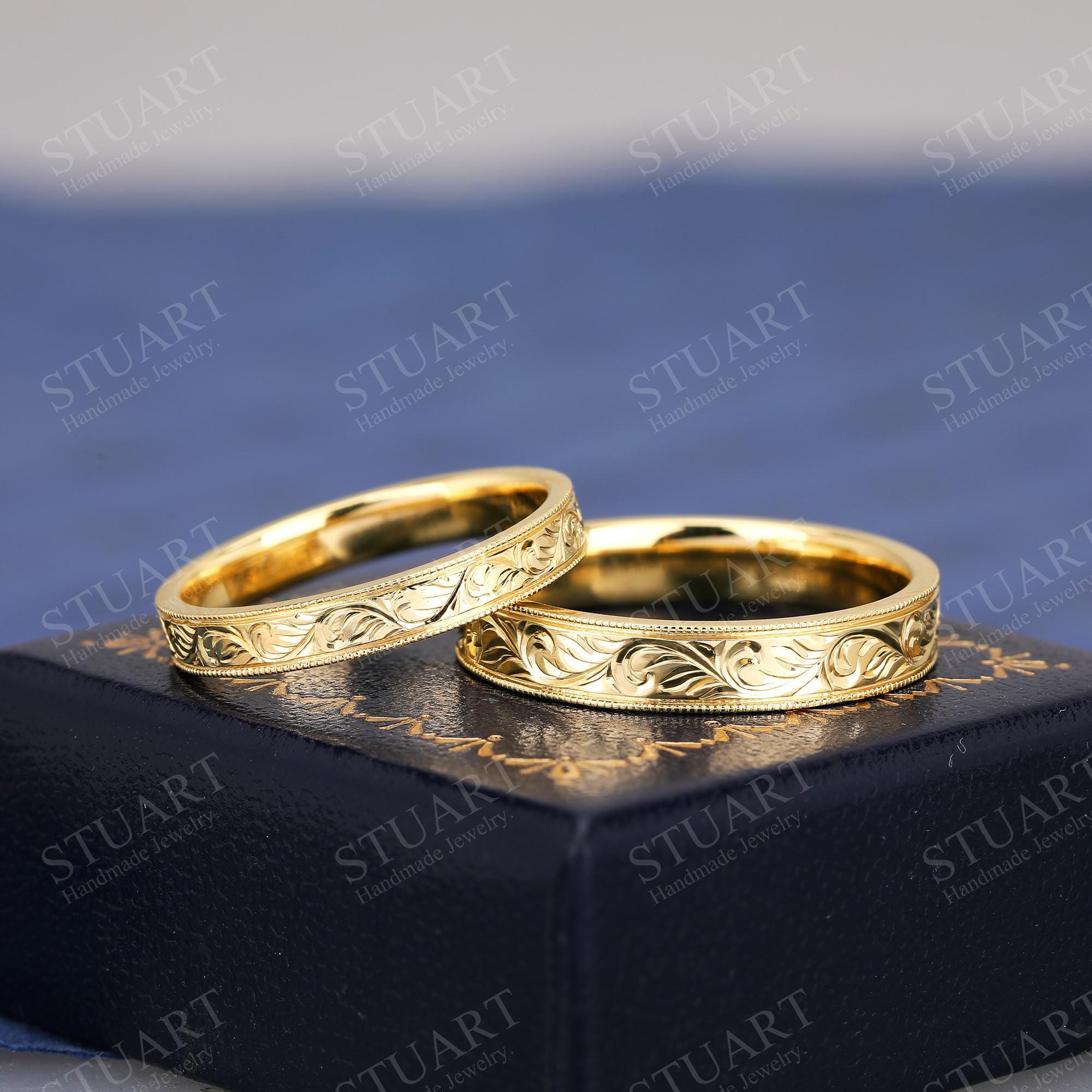 Hand-engraved pattern Solid Gold Band wedding band engagement bridal set for women 18K Yellow Gold nature inspired band for her Couples band