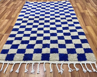 Beni ouarin Handmade Moroccan Berber wool blue and white checkered rug!