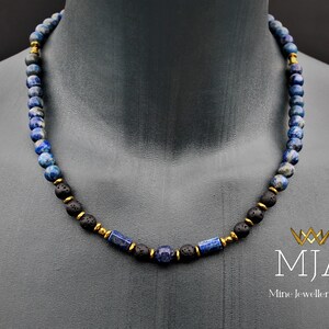 Ras de cou en lapis-lazuli : collier de lave noire et d'hématite dorée