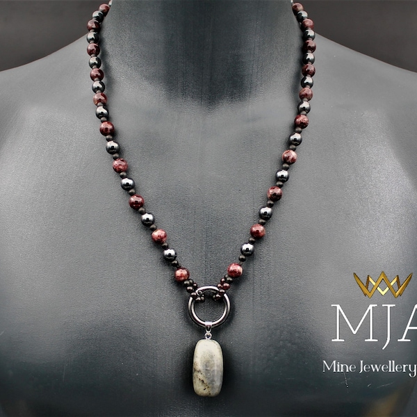 Energy Garnet Bead Necklace Raw Labradorite Pendant Black Hematite Stone Red Garnet Necklace Men's & Women's Gift Gemstone Jewelry Choker