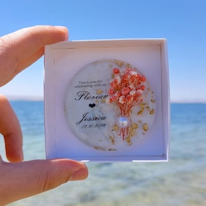 Personalized Magnet Favor for Guest,Epoxy Magnet With Box, Wedding Favor for Guest,Epoxy Magnet,Custom Fridge Magnets, Engagement Gift