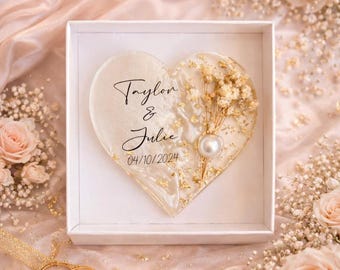 Unique Wedding Favor Magnet, Personalized Couple Names Date, Handmade Elegant Gift,Baby Shower, Baptism, Bridal Shower,Wedding Magnet Favor