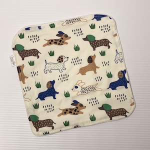 Bamboo Wash Cloth Dachshund dog.  Bath Time. Baby. Meal Time. Newborn Gift. Face Washer. Hypoallergenic. Sausage dog cloth.