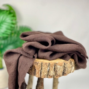 Tessuto 100% lino color marrone, lino pregiato tagliato su misura, lino per abbigliamento