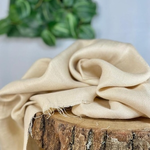 Tessuto 100% lino color beige, lino pregiato tagliato su misura, lino per abbigliamento
