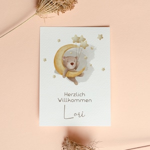 Bienvenida con osito de peluche y motivo de luna/estrella: tarjeta de felicitación personalizada para el nacimiento