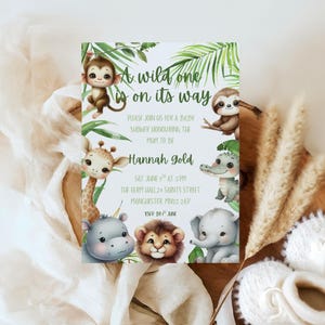 Invitación para baby shower "A Wild One Is On Its Way", baby shower con temática de safari, baby shower con temática de jungla, plantilla editable de tarjeta Evite "A Wild One Is On Its Way".