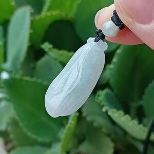 Authentic Jadeite Jade Pendant Necklace Natural Burmese Grade A JP0524