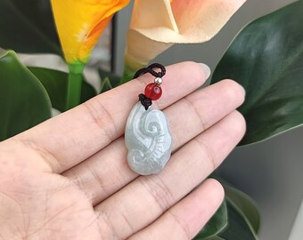 龍彫り翡翠ペンダントネックレス：天然ビルマ産翡翠 - Etsy 日本