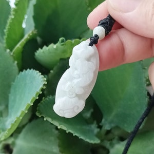 Authentic Jadeite Jade Pendant Necklace Natural Burmese Grade A JP0563