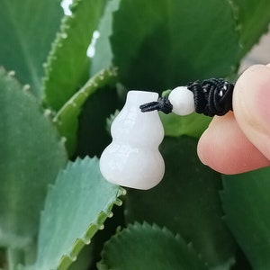 Authentic Jadeite Jade Pendant Necklace Natural Burmese Grade A JP0569