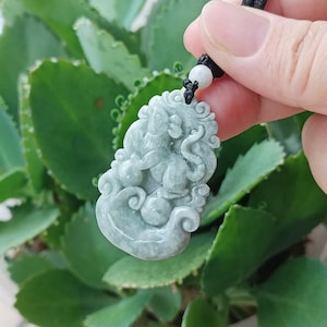 Authentic Jadeite Jade Pendant Necklace Natural Burmese Grade A JP0544