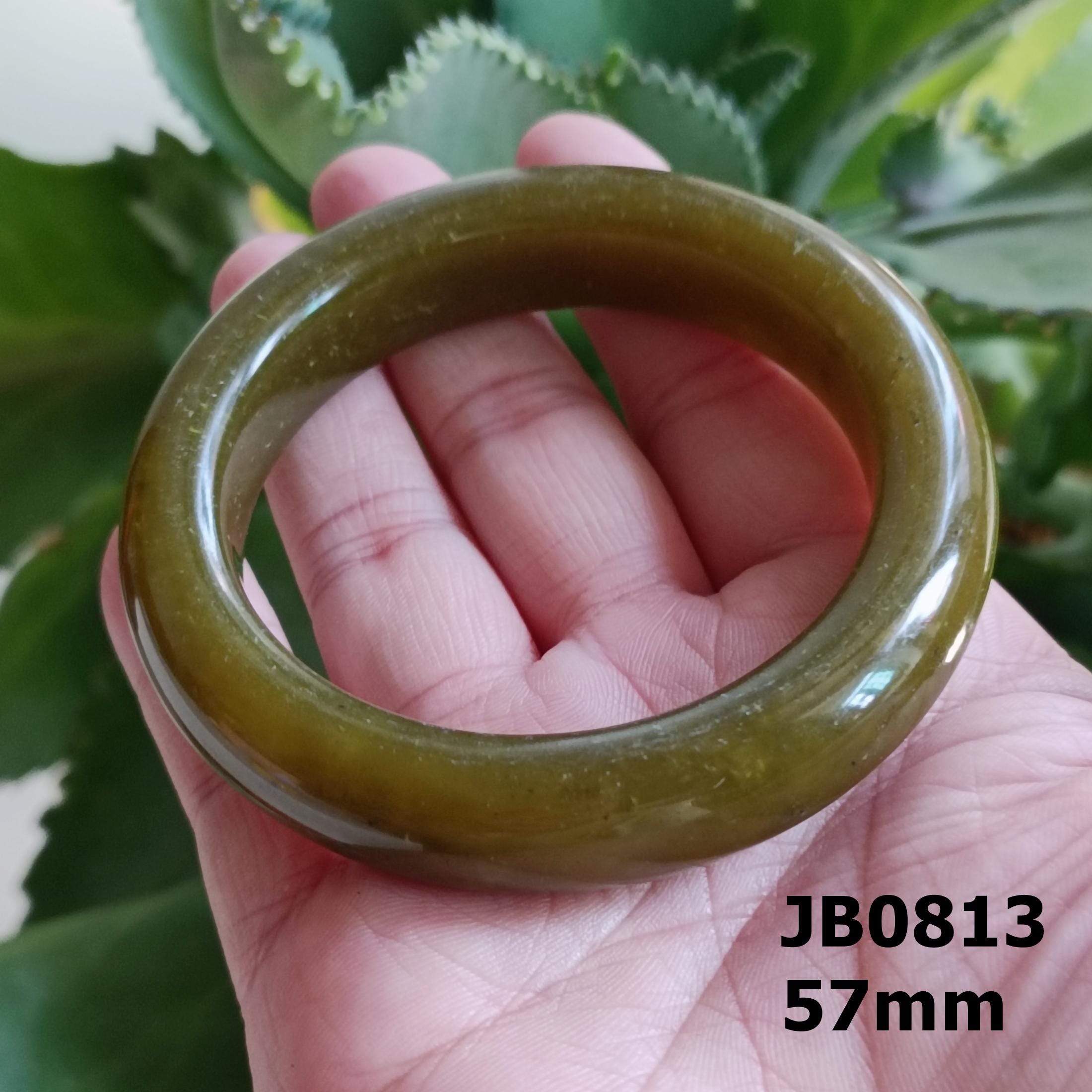 クリアランス 本物 グリーン ジェイド バングル 本物の蛇紋石ジェイド