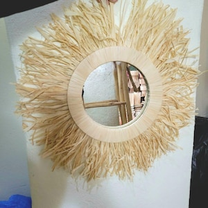 Handmade Raffia Mirror Wall Decor, Artisan Home Decoration, Boho Wall Mirror, Natural Fiber Wall Art