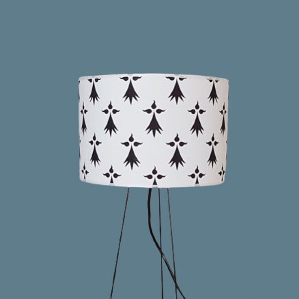 LAMPE avec abat-jour hermines, tissu coton, inspiration celtique, deux tailles différentes