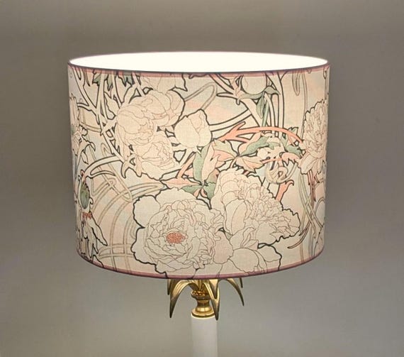 Abat-jour MUCHA, Art Nouveau, couleurs douces, diamètre 25cm ou 30cm