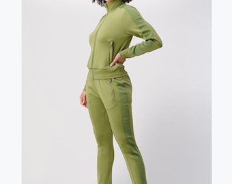 Two Piece Apple Green Tracksuit // Casual  Set Party Outfits for Women // Street wear Comfortable Set // Jogger Tracksuit // Breathable  Set