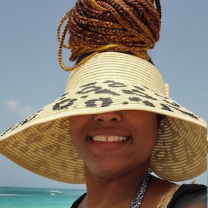 Foldable Wide Brim Leopard Bow Straw Hat // Rollable Summer Straw Visor //  Premium Straw Hat // Beach Hat // Vacation Hat