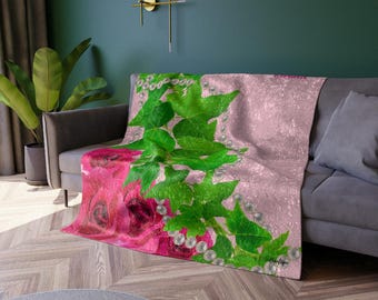 Custom Ivy and Pearls Pink and Green Crush Velvet Blanket, Sorority Gift for her, HBCU Divine Nine, Cozy Velvet Blanket , New Home Gifts