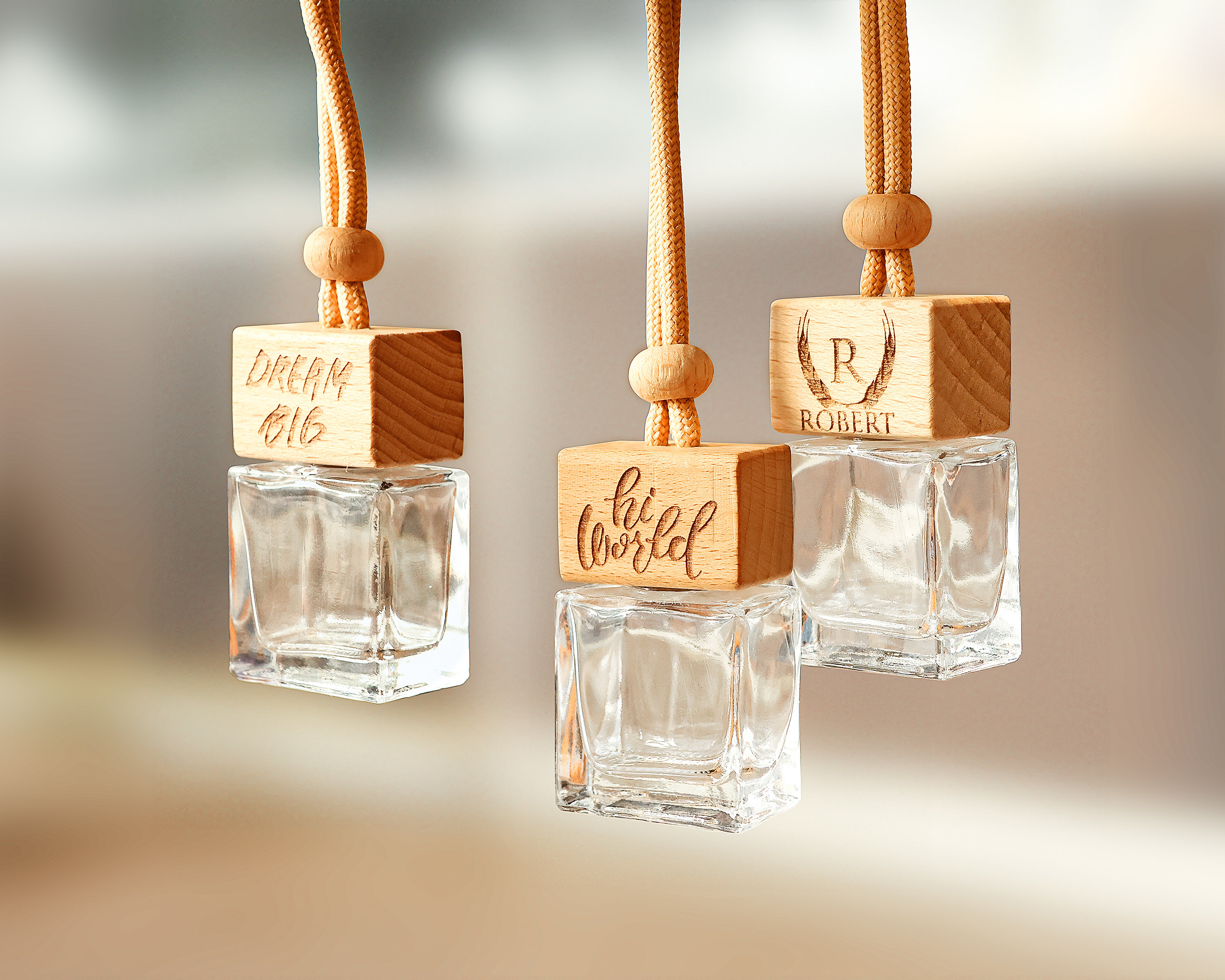 Hanging Car Perfume Bottle Pendant with Wooden Cap - China Car