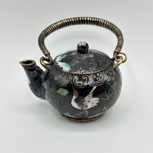 Vintage Cloisonne Mini Tea Pot Teapot Black Enamel with White Swan Motif
