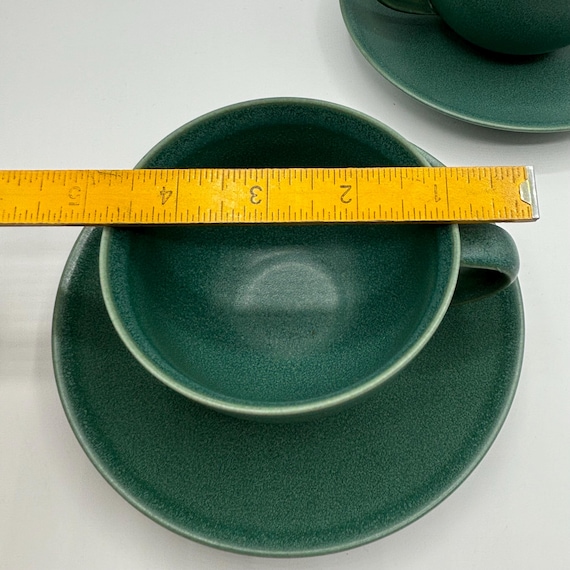 Vintage Arabia Finland 24H Heikki Orvola Green Jumbo Cup and