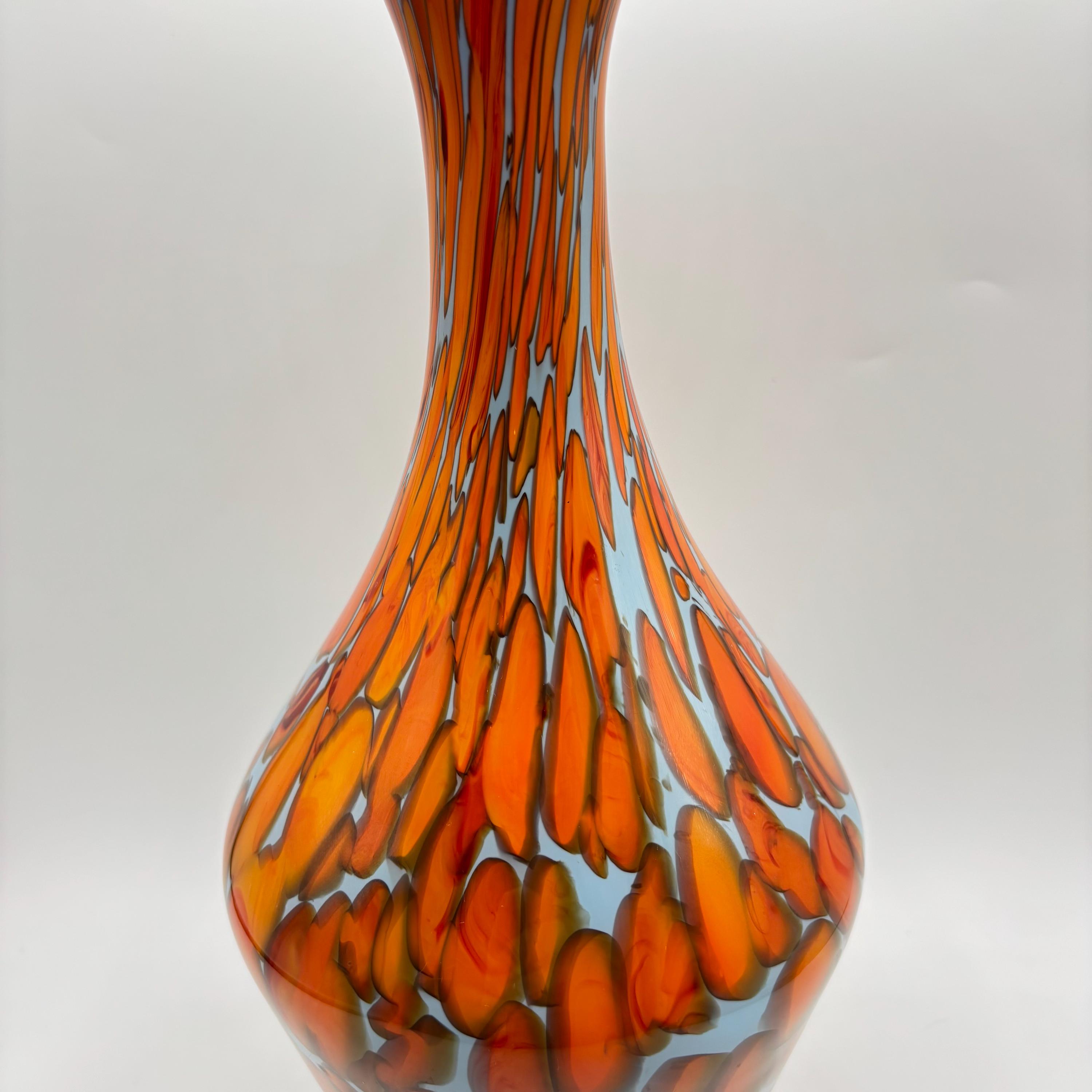 【carda】Ersia Handle Point Object Vase 3 colors 3D Puzzle Vase Unique Flower Vase Made by 160 Curved Plastic