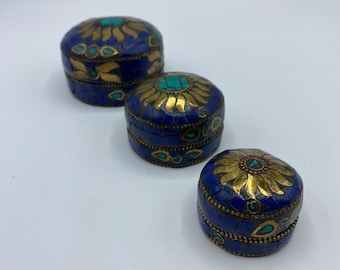 Handcrafted Mosaic Trinket Pill Boxes: Nesting Set of 3, Brass Inlay