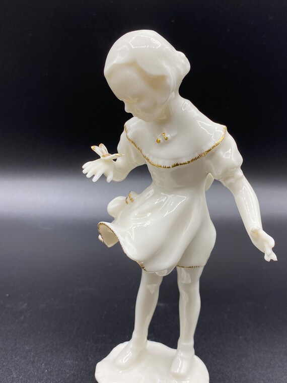 Vintage Lorenz Hutschenreuther Kunstabteiling Porcelain Girl