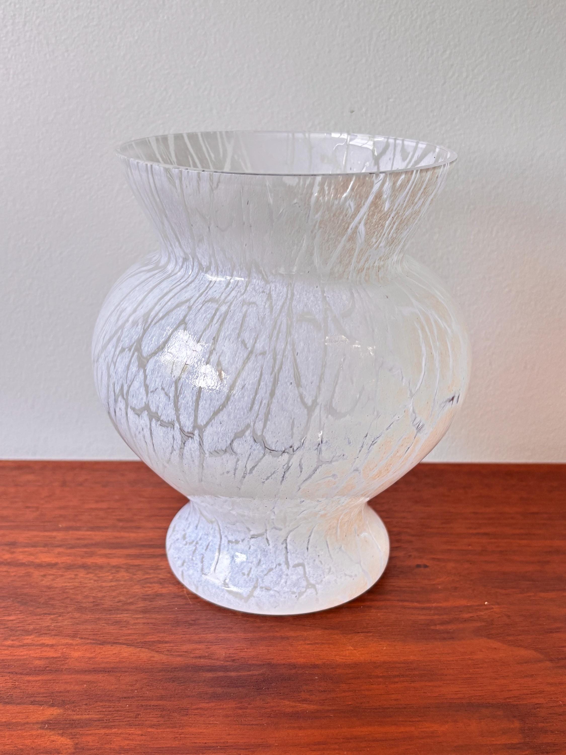 Kosta Boda Lotus Opalescent White Swedish Art Glass Vase 6.5