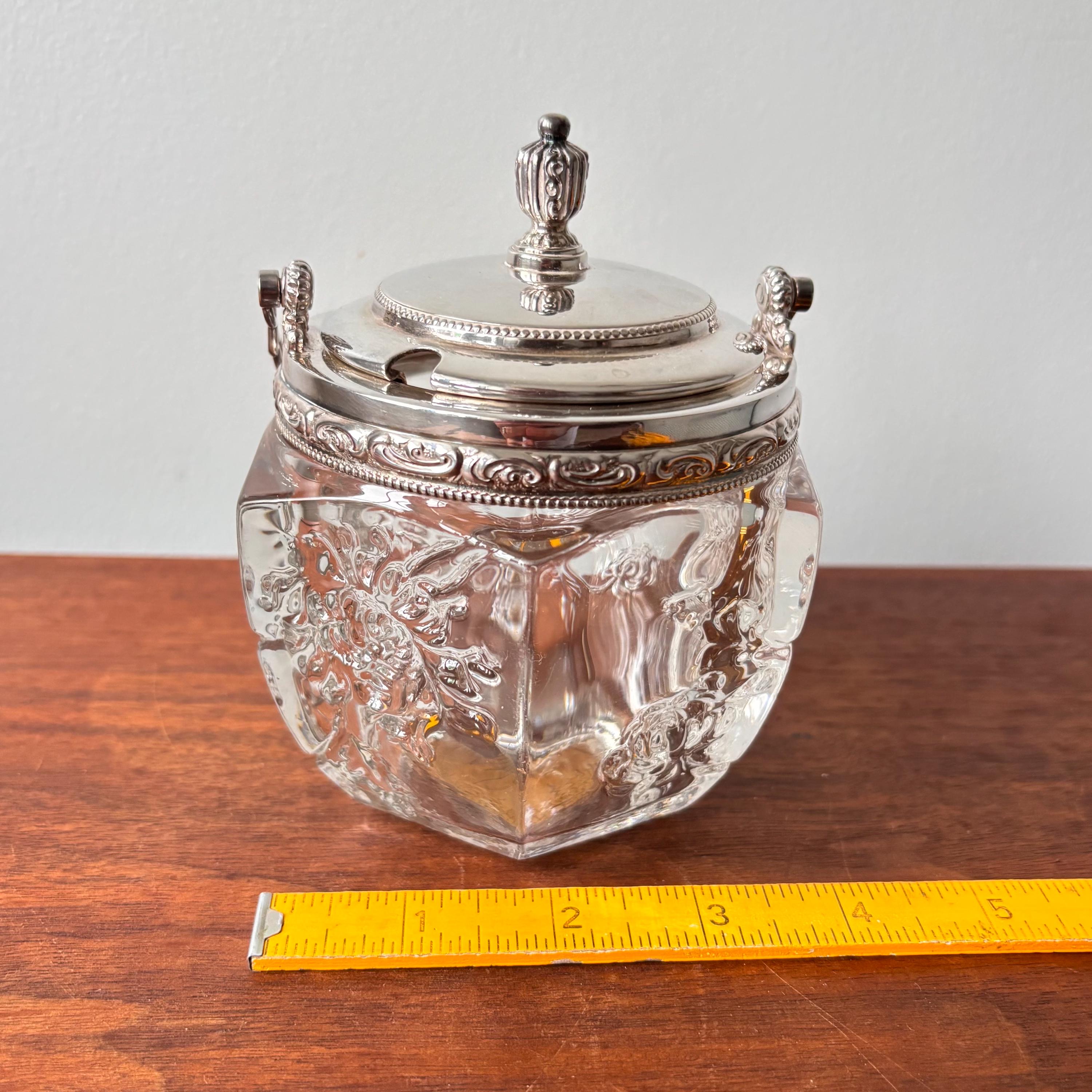 ヴィンテージ ルイ16世スタイルの銀メッキガラスジャム瓶、ハンドルと