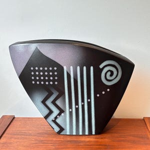 Vintage John Bergen Mikasa Art Pottery Vase: 1980s New Wave Decor