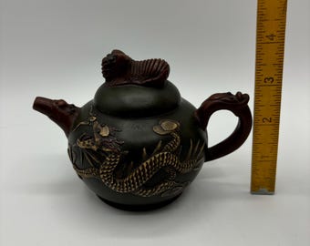 希少品　中国古美術品　茶器　宜興紫砂　陶器　急須　茶壺　お猪口付き　鳳凰　龍 ヴィンテージの希少な宜興紫砂急須紫沙陶器龍鳳凰茶器 - Etsy 日本