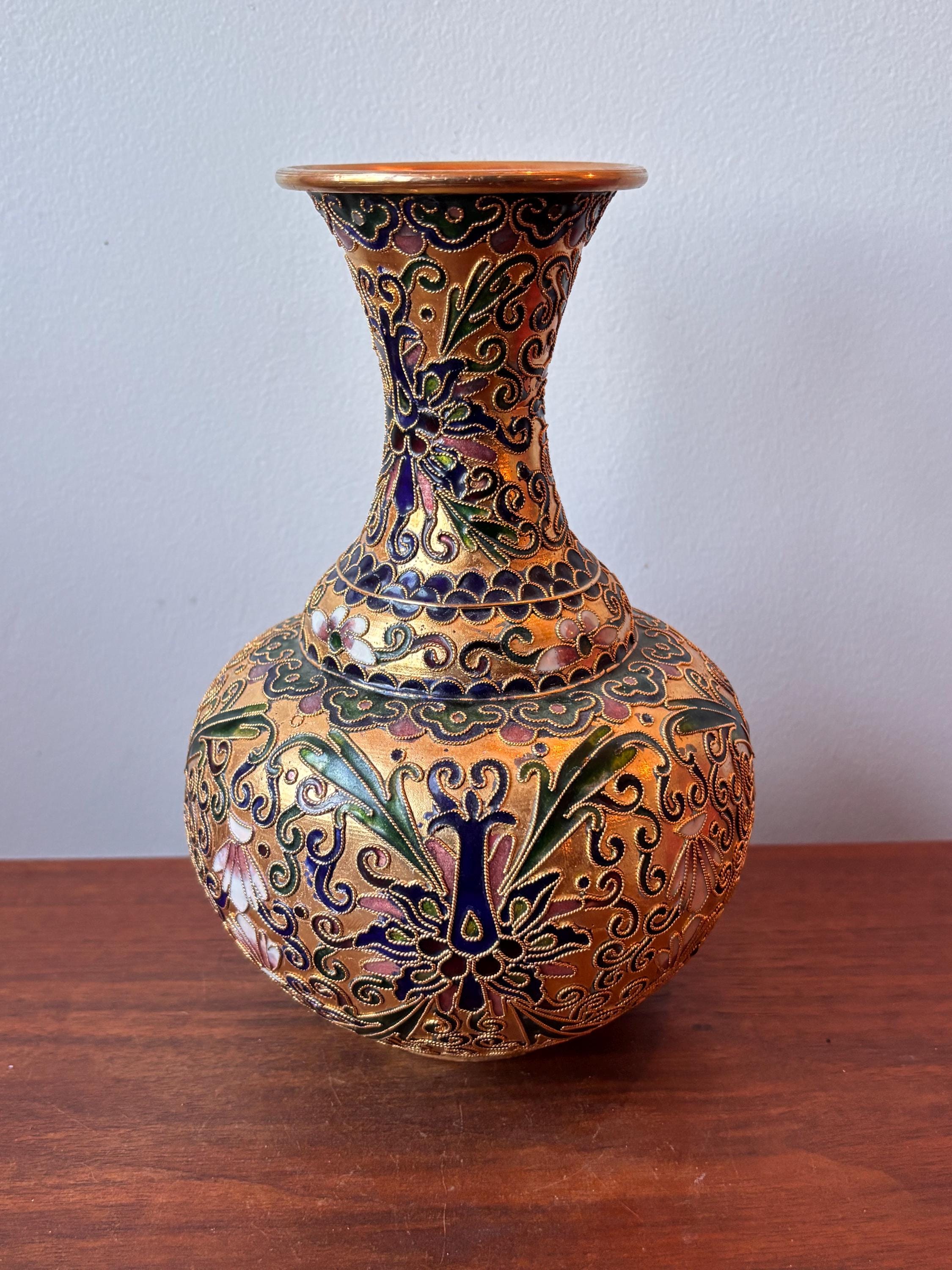 中国七宝焼き花瓶 - Chinese Cloisonné Floral Vase Vintage Chinese Gold Cloisonne Enamel Floral Cobalt Blue Vase 8